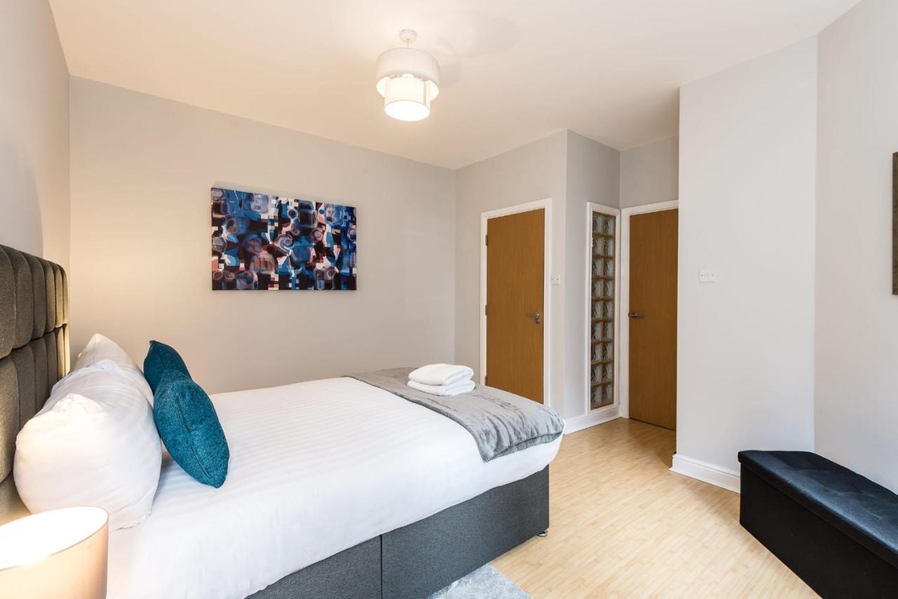 リヴァプールSuperb Location, Lovely And Bright 2 Bedアパートメント エクステリア 写真